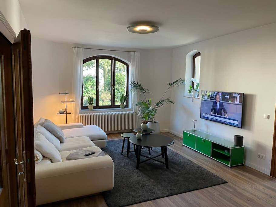 Verwunsches Haus Mit Parkplatz In Bester Lage Markkleeberg Exterior photo