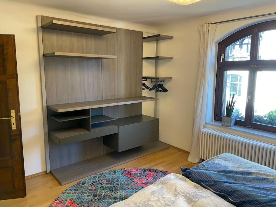 Verwunsches Haus Mit Parkplatz In Bester Lage Markkleeberg Exterior photo